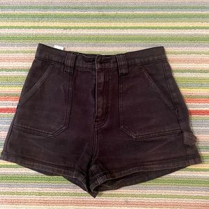 black, medium wasted, pacsun shorts :)